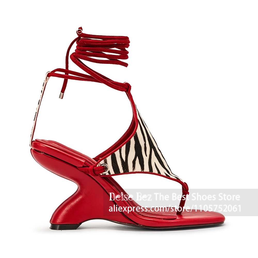 Sandal Strappy Heeled - รองเท้าส้นสูงแบบผูกเชือก ลายม้าลาย สีดำขาว ลายทาง แบบสวมเปิดนิ้วเท้า ผูกข้อเท้า