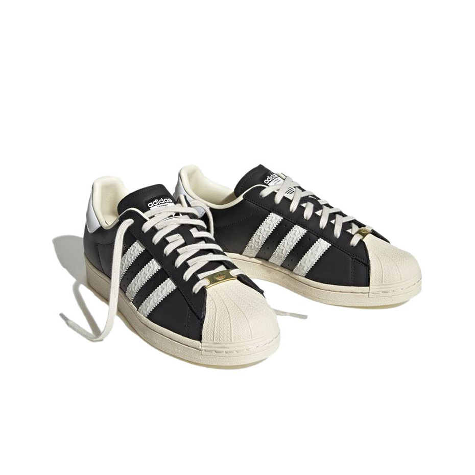 รองเท้าสเก็ตบอร์ด Adidas Origi - Adidas Shoes Superstar บทวิจารณ์และราคา